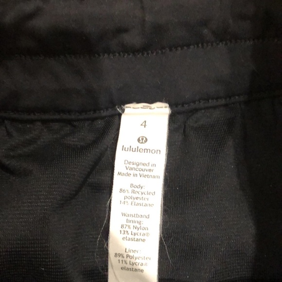 Lululemon camo tracker shorts - Picture 7 of 8